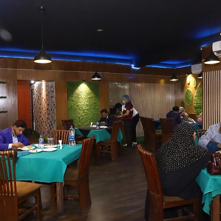 Rezala Restaurant And Residence Dhaka Exterior photo